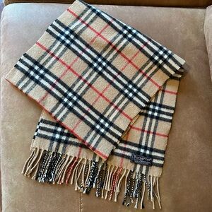Burberry Lambswool Scarf